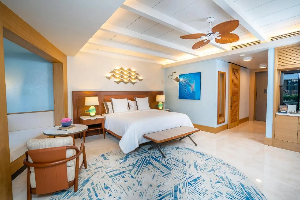 Palaia Hotel 닷차